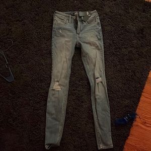 Hollister High-Rise Super Skinny Jeans